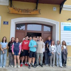 461730845 1039176551339337