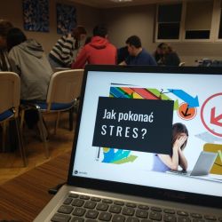 468493802 1084627973460861