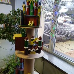 473437184 1122057779717880