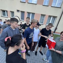 458180388 580080414516364