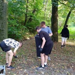 461857529 1042161974374128