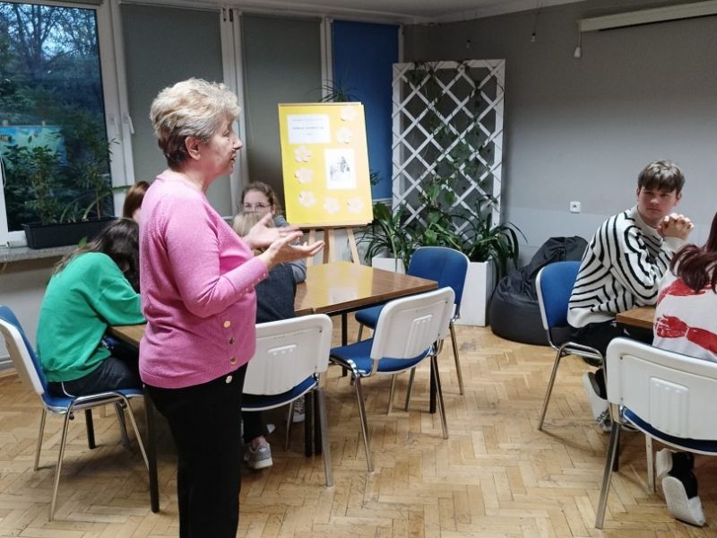 464203114 1056463032944022