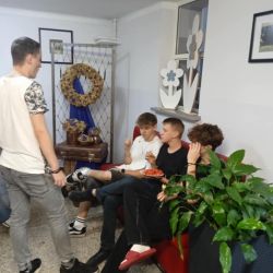 463919628 1056335972956728