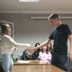 468497018 1084631413460517