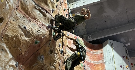 Szkolenie wspinaczkowe w ramach obozu "Przez Sport do Wojska II"