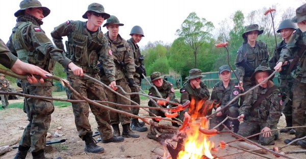 Obóz wojskowy klas mundurowych –Kraków Pasternik